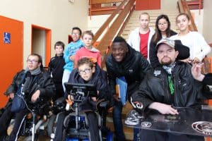 Les journalistes en herbe sont partis à la rencontre des joueurs de foot-fauteuil